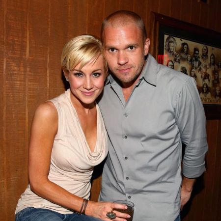 Kellie Pickler and her husband, Kyle Jacobs, looked happy in a frame.